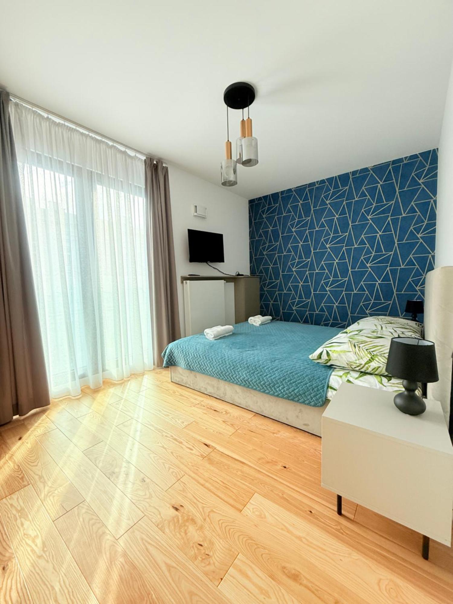 Vistula Avenue Apartment Free Parking, Swimming Pool, Sauna & Gym Cracovia Esterno foto